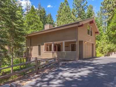 599 Fairway Dr
