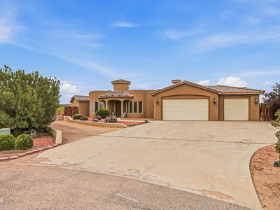 810 Banna Ct