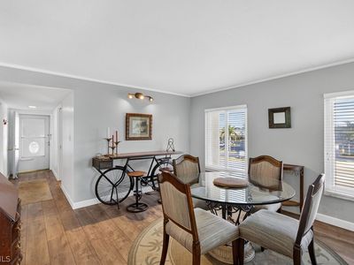2244 Winkler Ave APT 301
