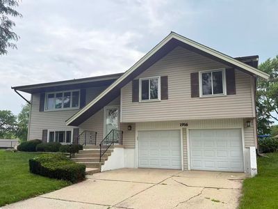 1916 Capital Ct