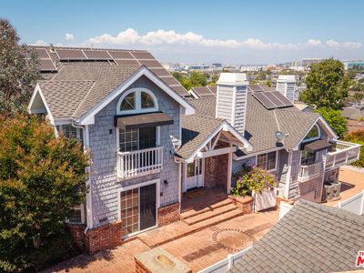 624 Sierra St