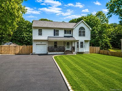 10 Cedar Lane