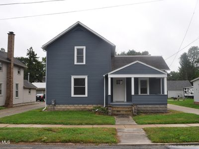 209 Main St