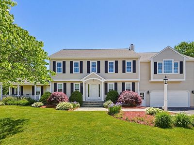 45 Massasoit Dr