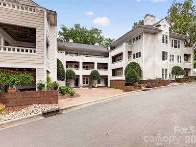 2715 Selwyn Ave APT 26