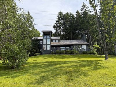 35 Holimont Ave