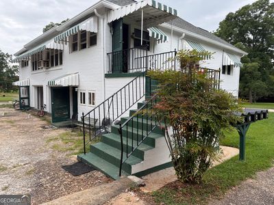 Property at 205 Georgia Ave, Barnesville, GA