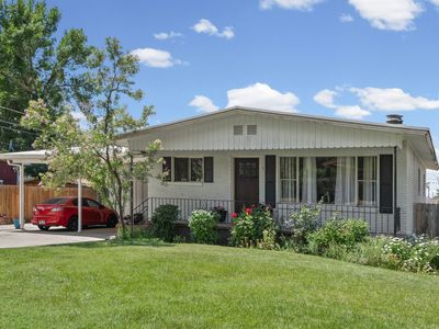225 Tyler Ave