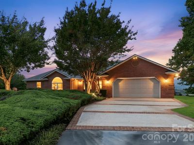 244 Mountain Valley Dr