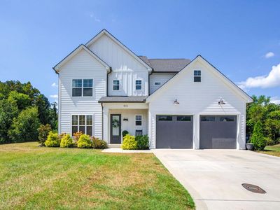 515 Bishop Ln