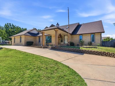 1501 Sandalwood Dr
