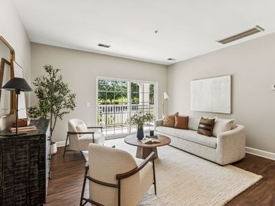 8047 Bienville Dr #4