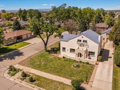 27 Dunsmere Ave