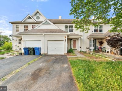 Property at 47 Tattersall Dr, Burlington, NJ