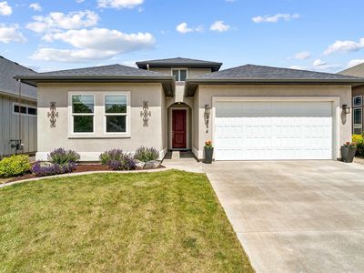 9284 W Tillamook Dr