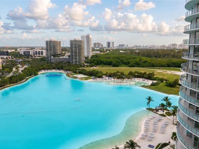 2411 Laguna Cir #1704