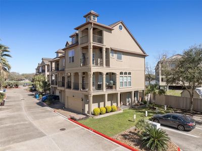 18725 Egret Oaks Ln