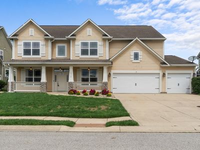 1930 Heathrow Dr
