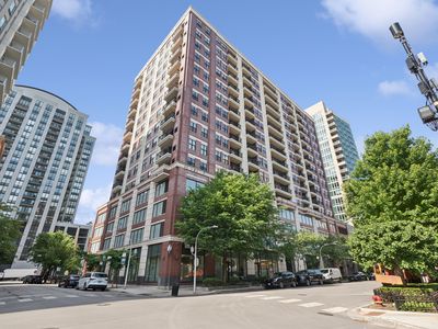 451 W Huron St Unit 1501