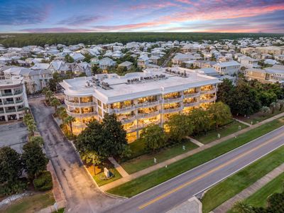 9961 E County Highway 30a Unit 204