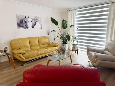 7921 Byron Ave APT 206