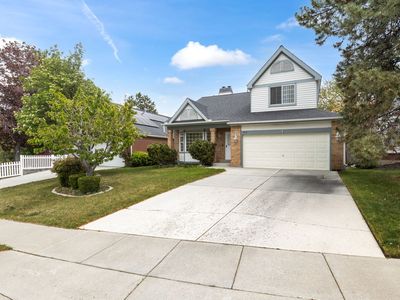 8649 Altair Dr