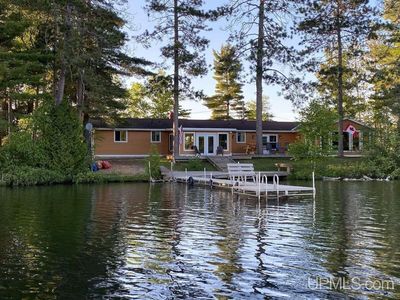 1101 E Bianchi Ln