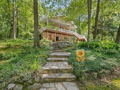 10801 N Pine Grove Rd