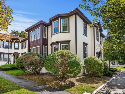 102 Main St APT T