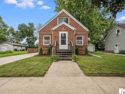 Property at 811 South Ave, North Mankato, MN