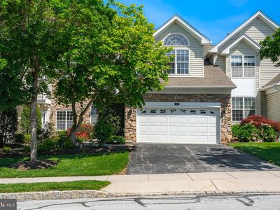 227 Silverbell Ct