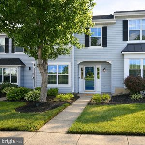 Property at 604 Lindsley Ct, Burlington, NJ