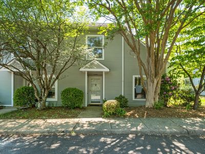 1256 Maple View Dr