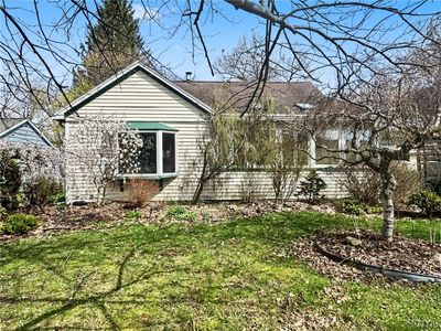 3 Nixon Ave
