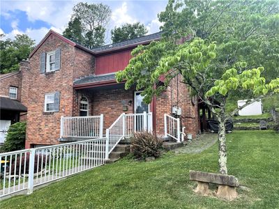 852 Middle Rd