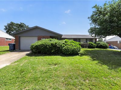 Property at 7924 Blackshear Dr, Huber Heights, OH