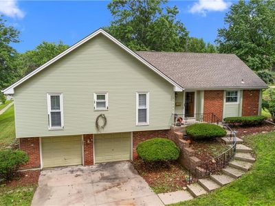 10401 Askew Ave