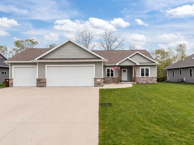 4770 N Vincent Dr