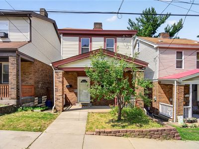 1711 Amanda St