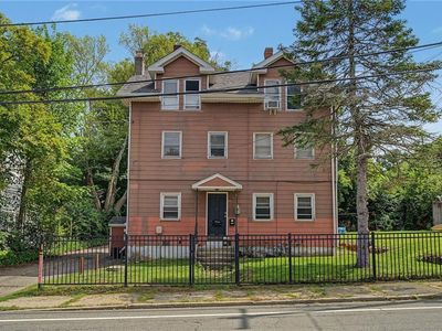 84 Saint Paul St