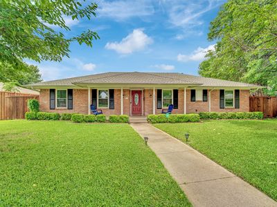 2205 Forestcrest Dr
