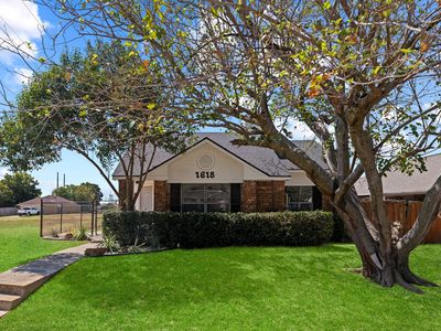 1618 Windmill Ln