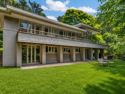 24 Deep Water Lane