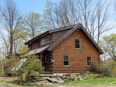 1899 Rousseau Road