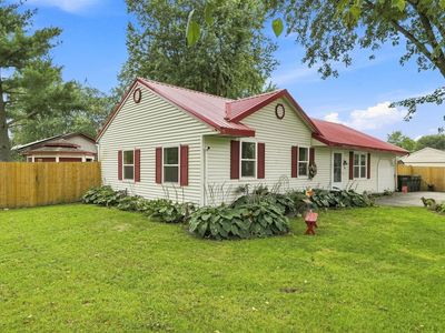 Property at 911 W Eureka St, Braidwood, IL