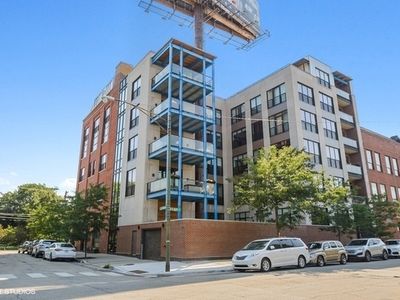1600 S Jefferson St #403