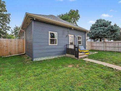 Property at 230 Dakota St, Akron, IA