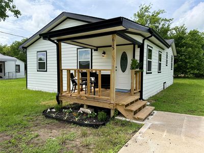 615 Smith Cir