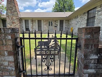 502 Ratcliff Dr