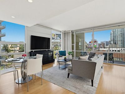 321 10th Ave Unit 512